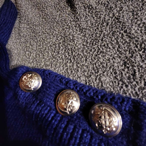 NWT INC International Concepts  cold shoulder sweater - Picture 6 of 7